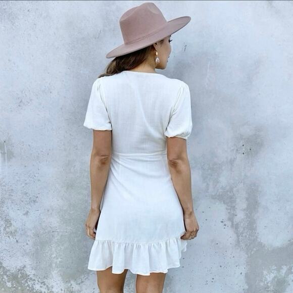 NWT Dainty Hooligan Boho Let It Play Out Cream Wrap Dress Size Small - Picture 2 of 14